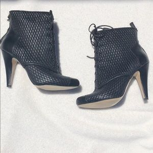 Reiss Black Point Toe Heeled Lace Up Ankle Boots